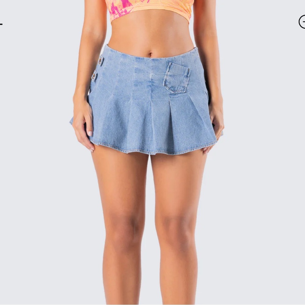 Finesse Denim Skirt